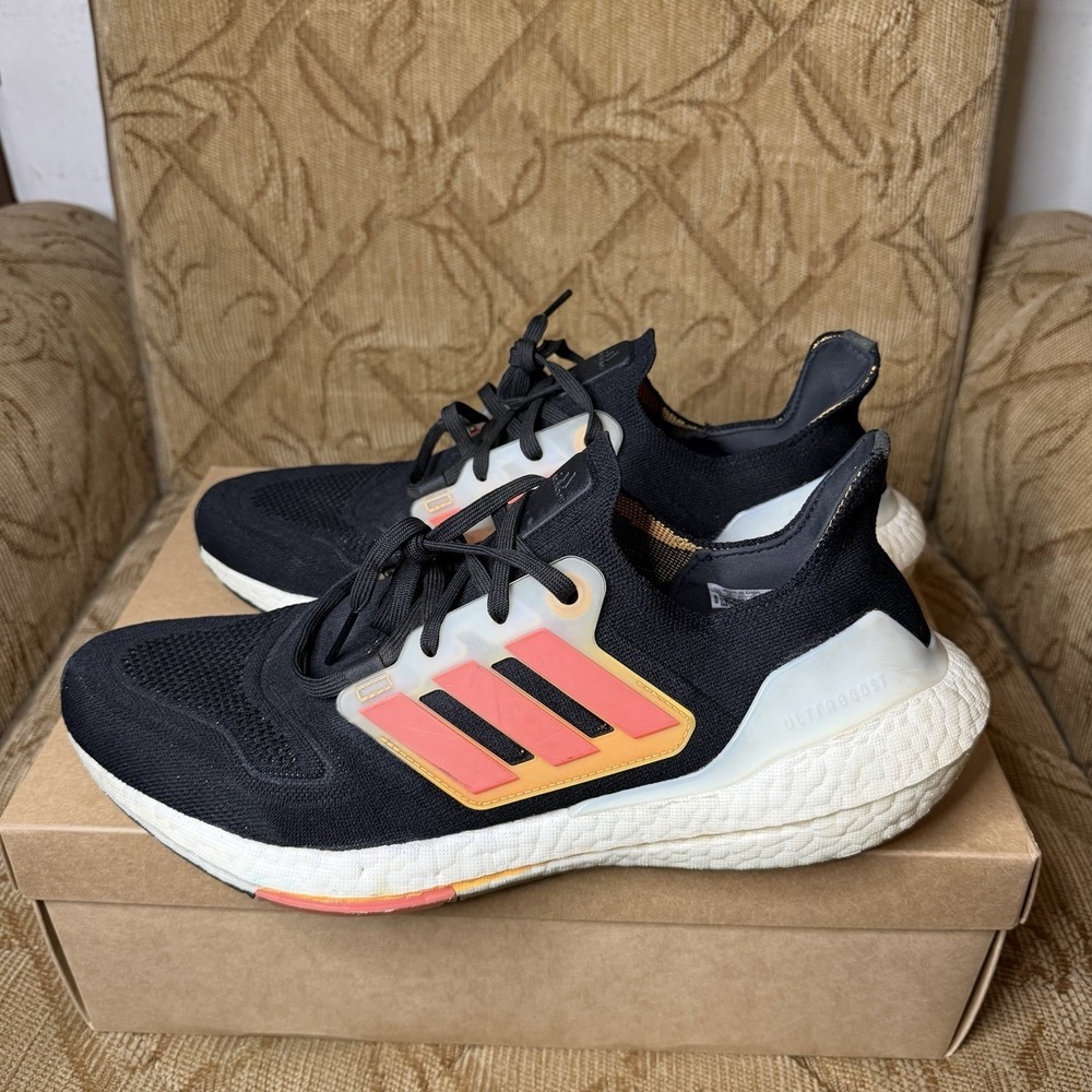 Adidas Ultraboost 22 Running Athletic Shoes Black Orange‎ GX5464 Men's 11